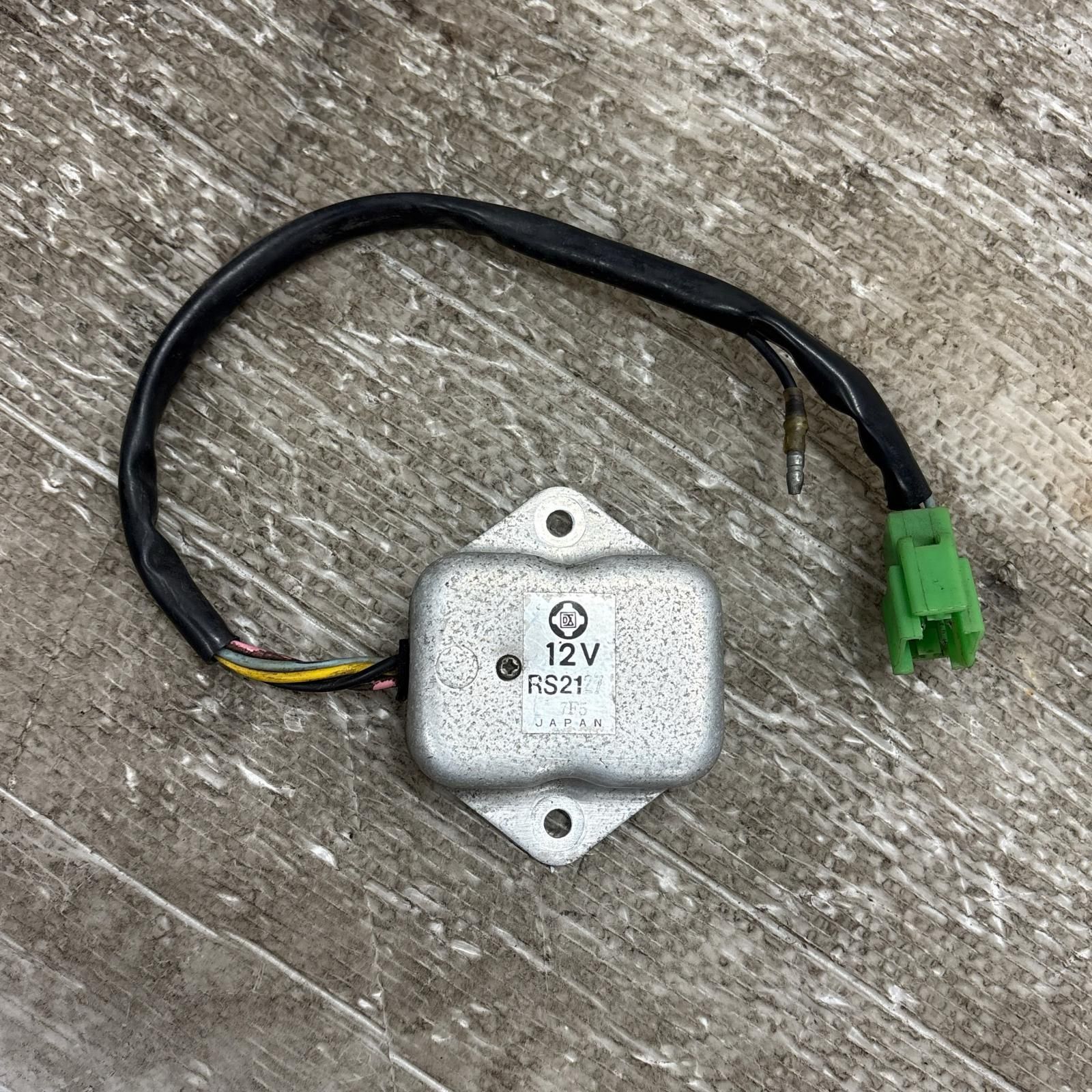 Z 1 レギュレター カワサキ