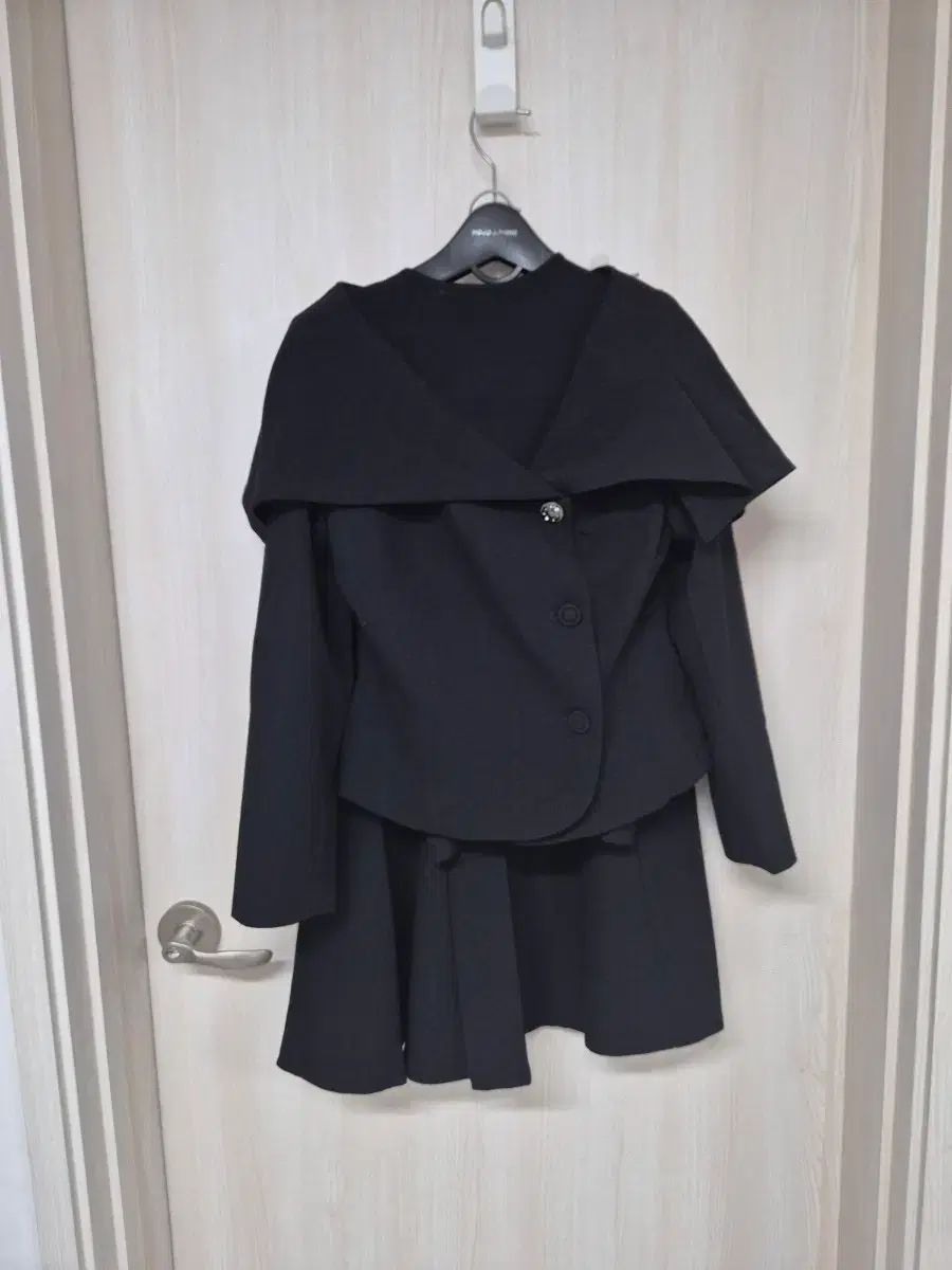 ブランド 3ピース スーツ セットアップ