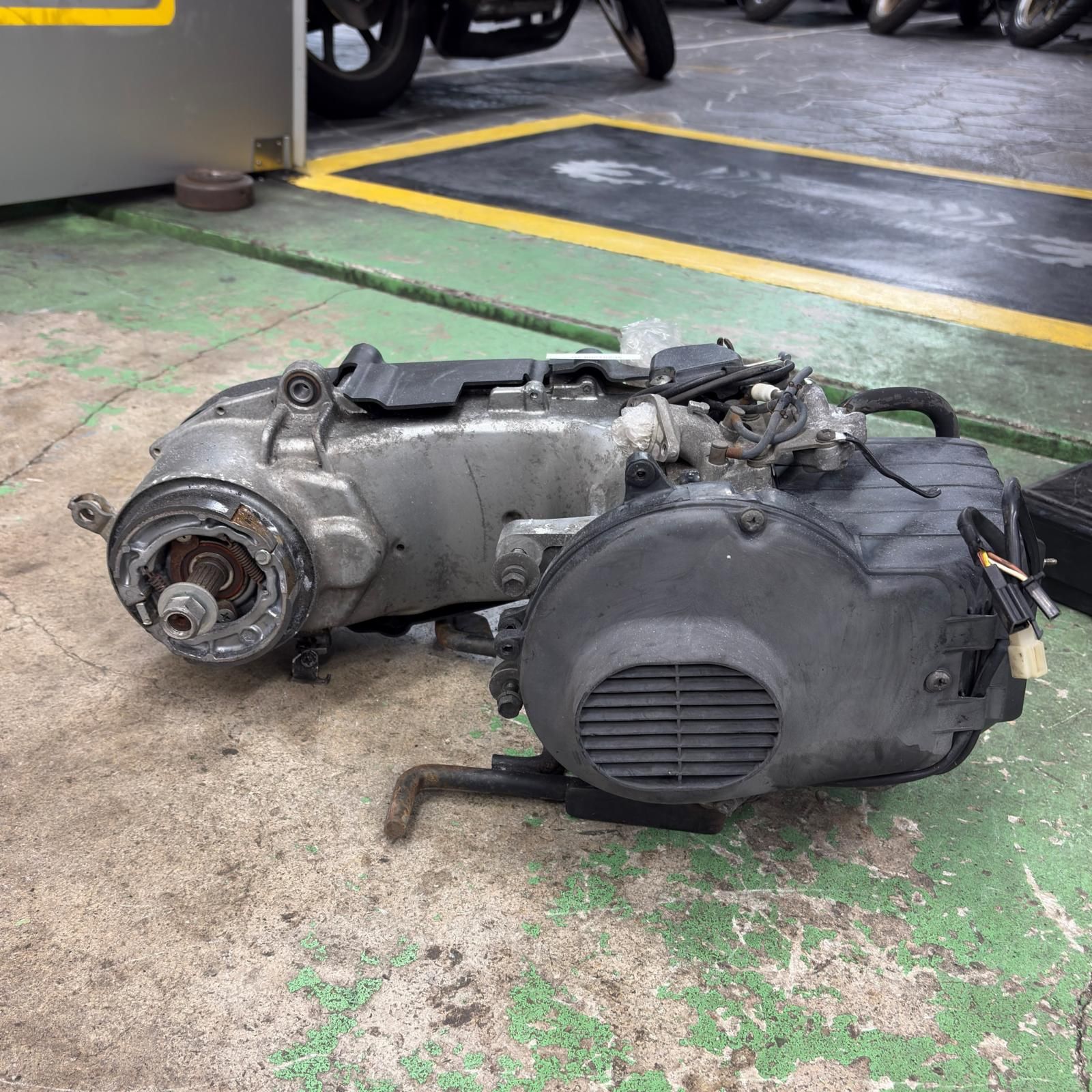 アドレスV100 CE13Aエンジン SUZUKI アドレスV100 CE13A エンジン 始動確認済 スズキ - メルカリ