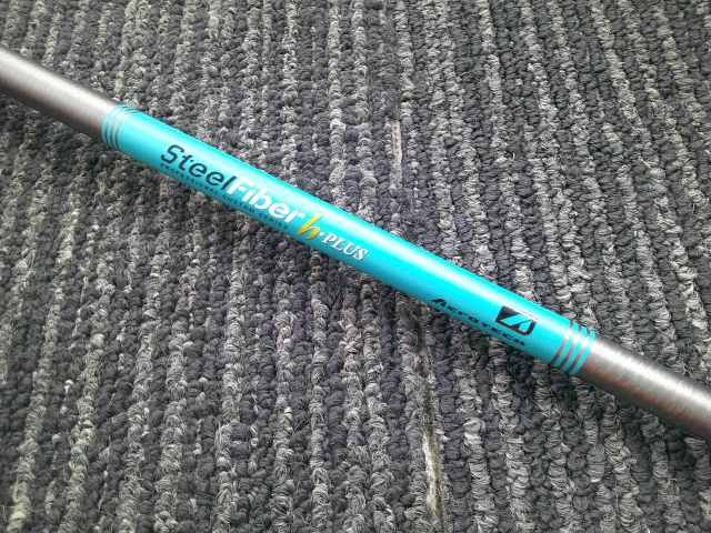 中古 エミリッドバハマ CV8 ユーティリティ/Steel Fiber h PLUS 55/R