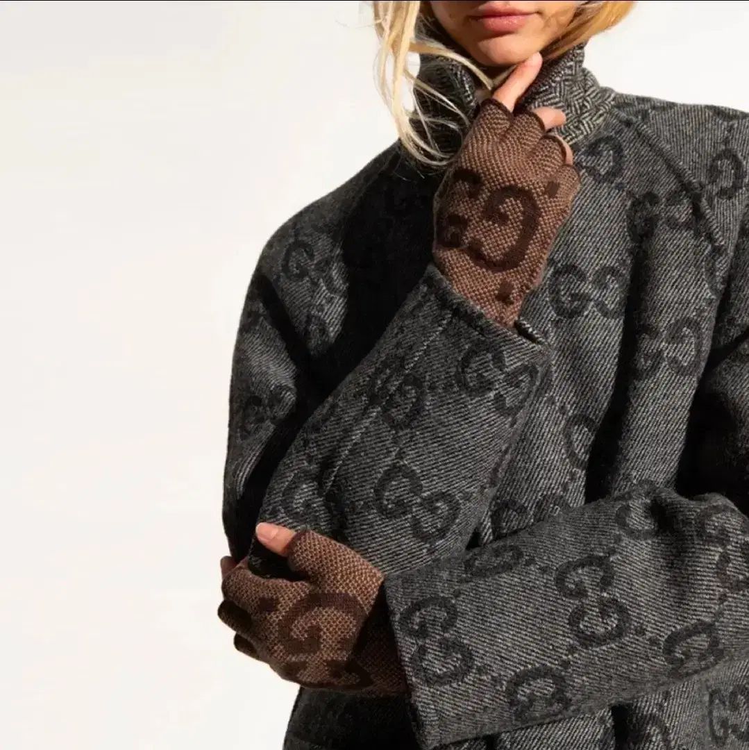 グッチ カシミア フィンガーレス 手袋 726586