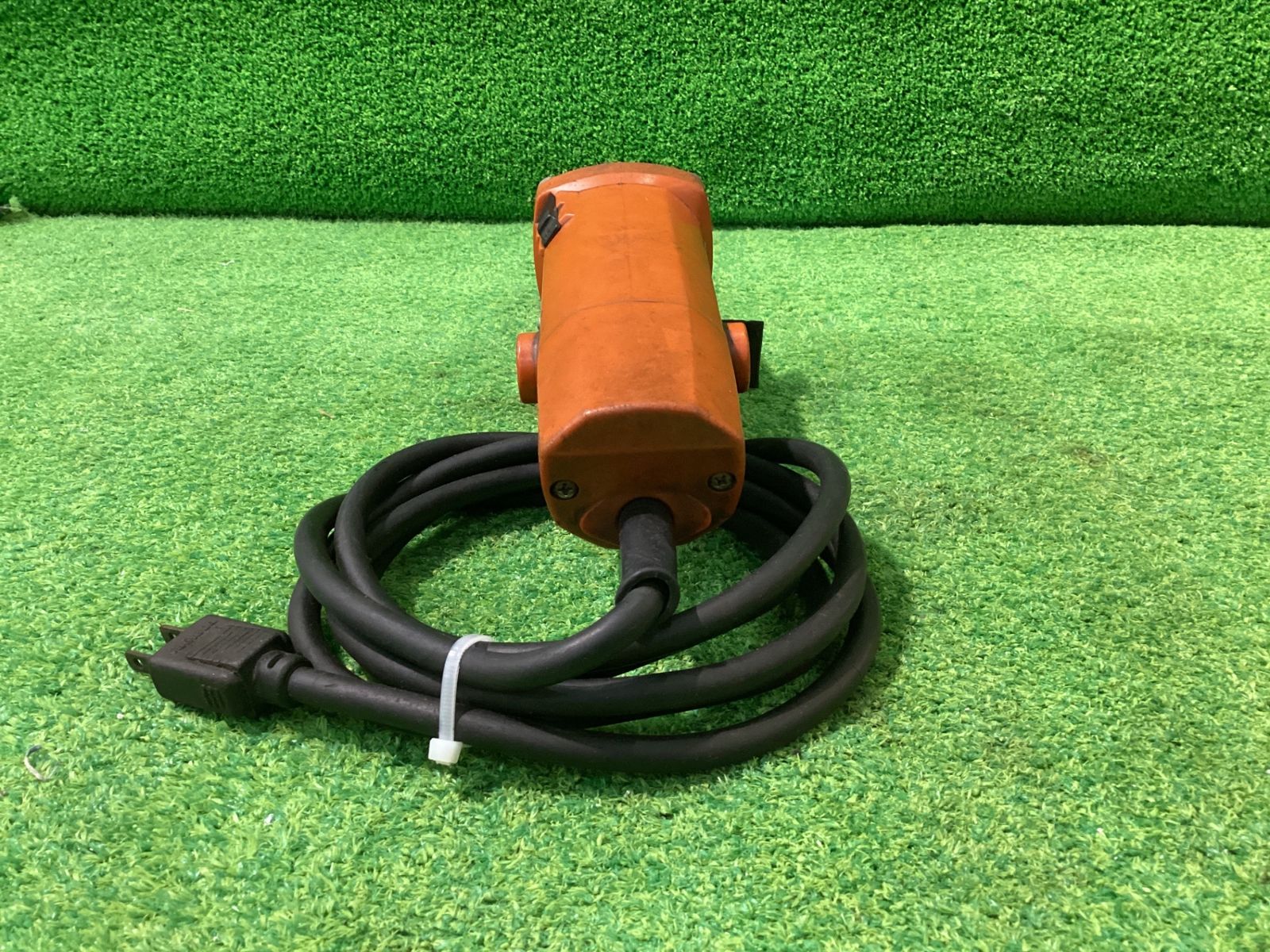 A ベルトサンダー