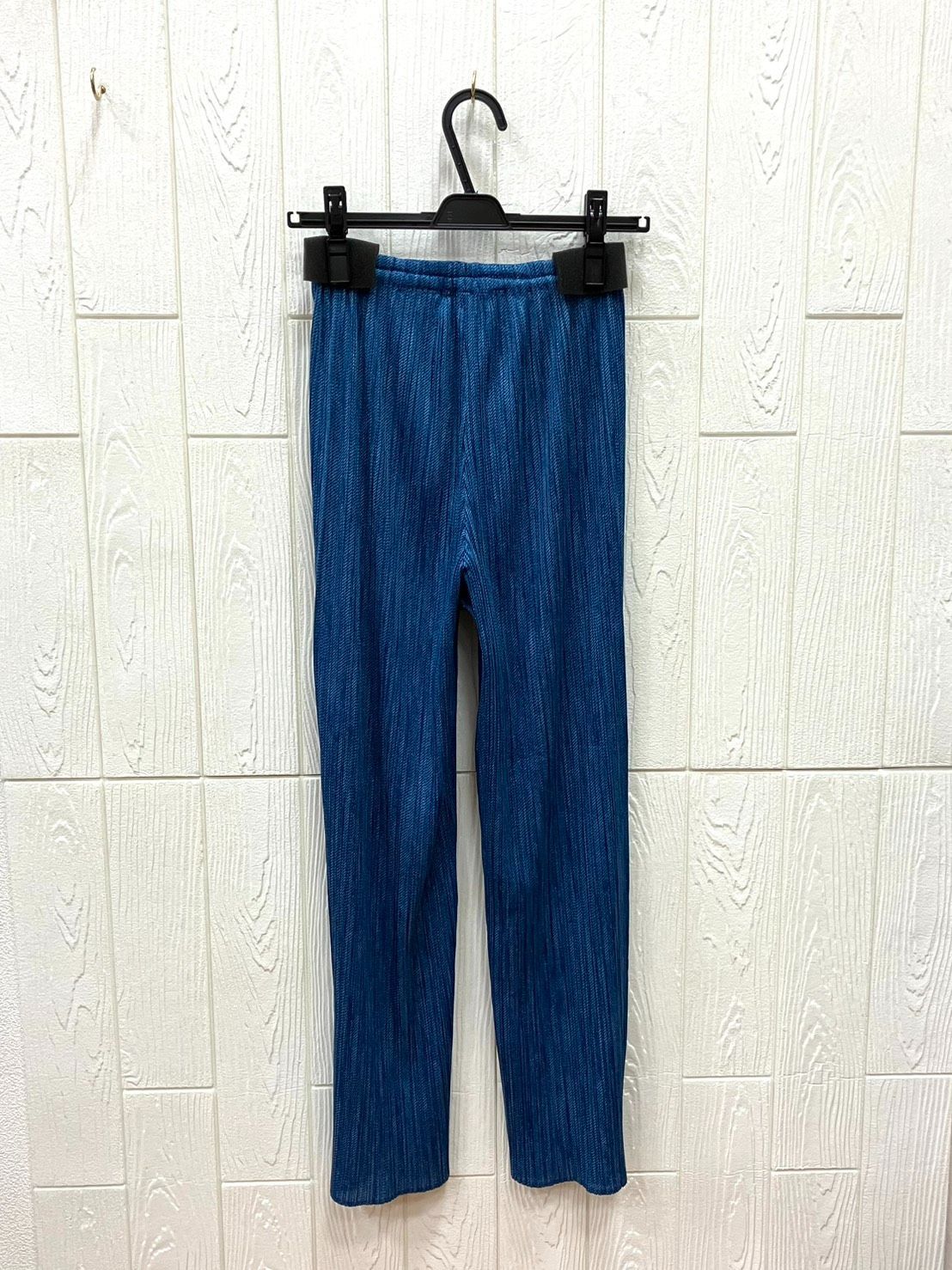 【極美品】PLEATS PLEASE デニムプリント ストレートパンツ 日本製 PLEATS PLEASE イッセイミヤケ ストレートパンツ デニムプリント