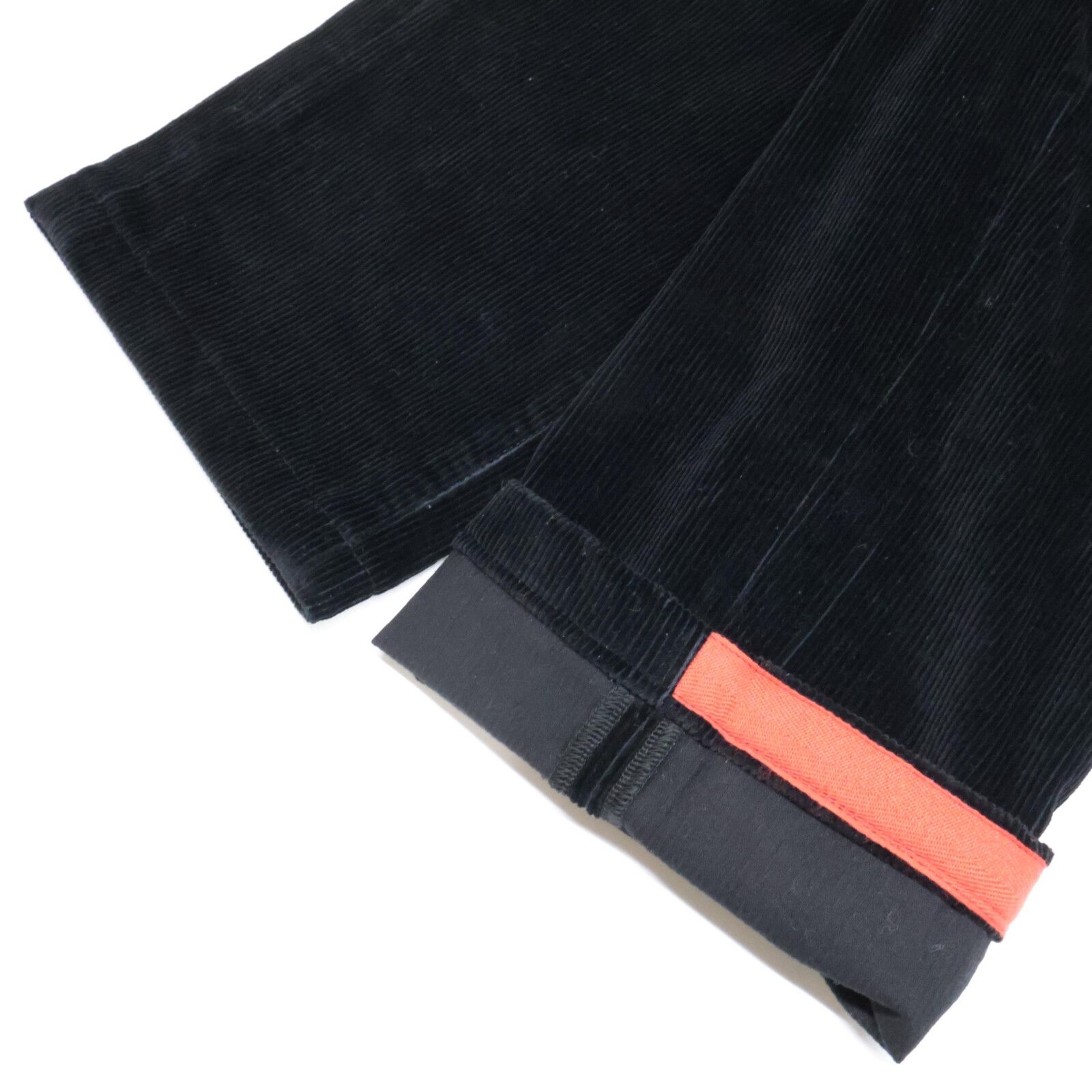 Kiton キートン ﾌﾞﾗｯｸ ｺｯﾄﾝ SLIM ｺｰﾃﾞｭﾛｲ ﾊﾟﾝﾂ ブラック - メルカリ