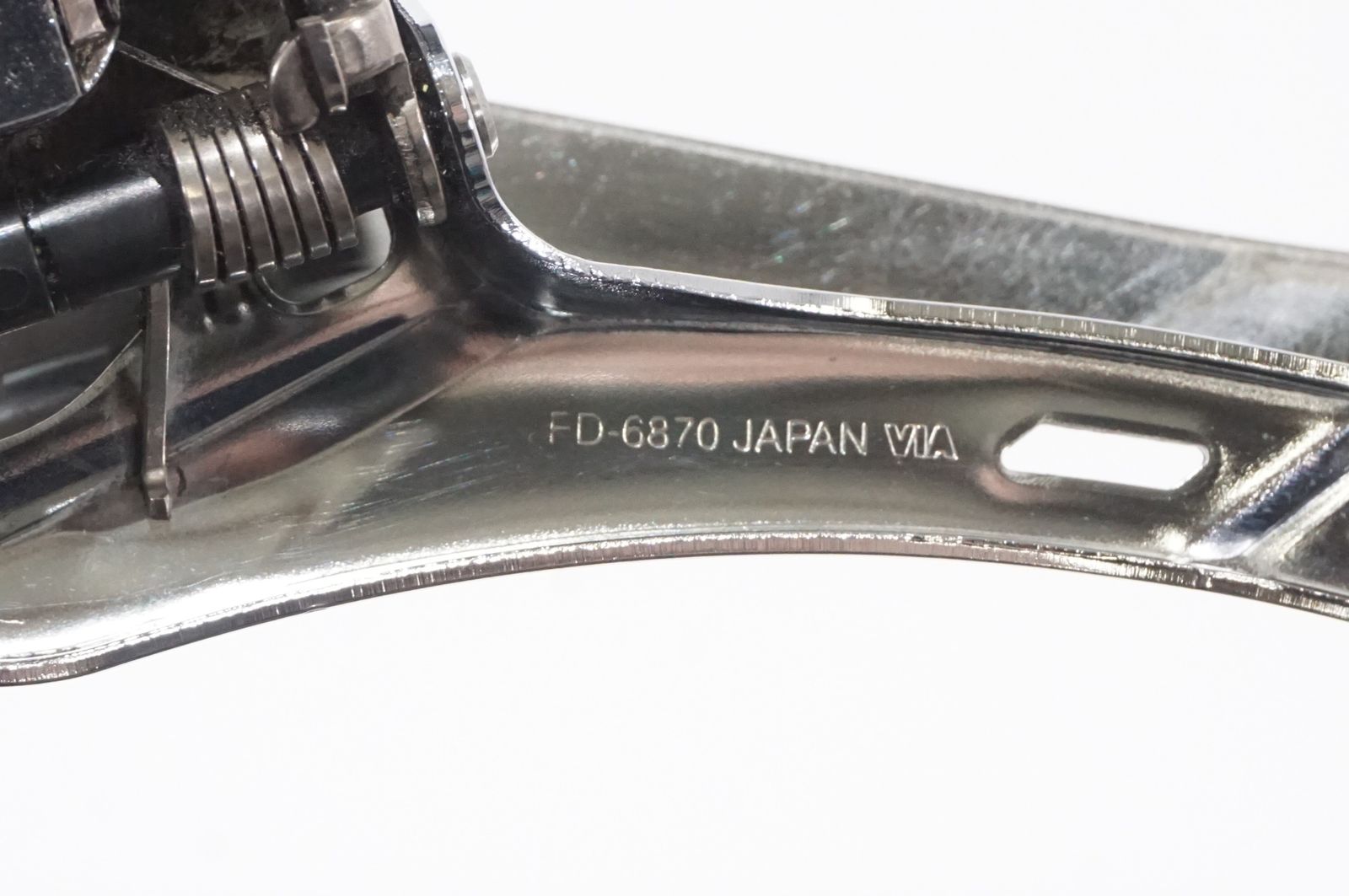 SHIMANO 「シマノ」 ULTEGRA Di2 FD-6870 フロントディレイラー 