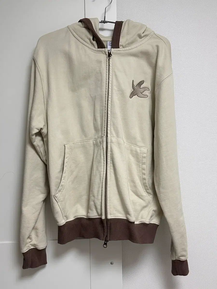 THECOLDESTMOMENT tcm line フードジップアップ ブラウン カラー sサイズ