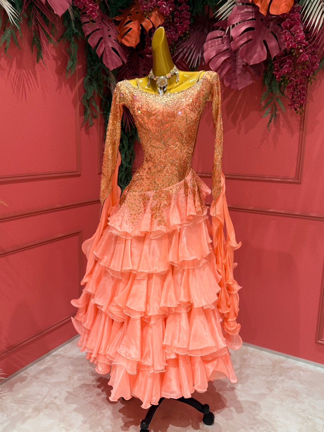 社交ダンス gentil ジャンティ サーモンピンク サイズS スタンダードドレス