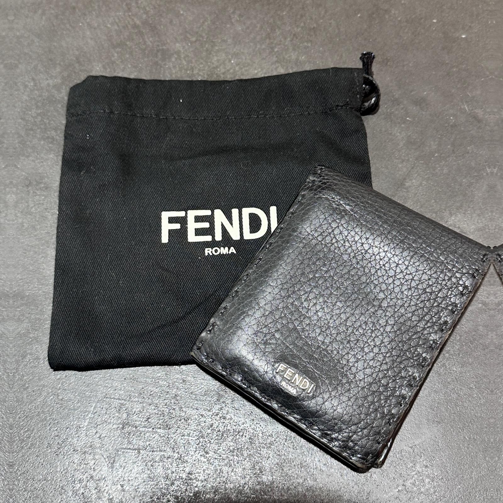 参考上代82500円 FENDI コインケース付きセレリア 財布 ブラックレザー