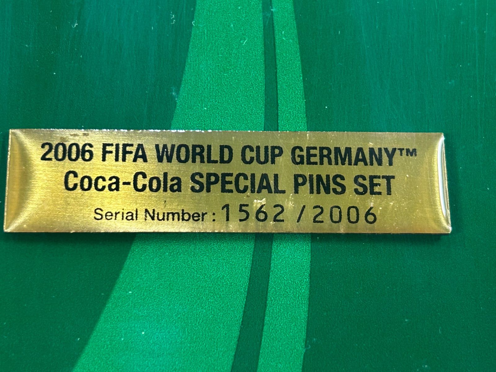 2006 FIFA WORLD CUP コカコーラスペシャルピンズセット【店舗管理番号