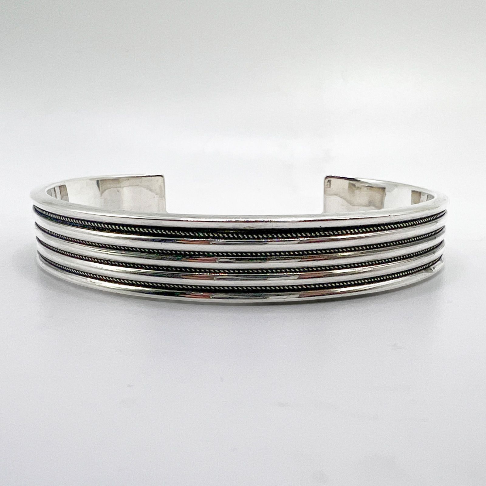 シルバー925 シルバーバングル スターリングシルバー 約41 9 g 銀縄 エッジプレートバングル ネイティブ系 ナバホ インディアンジュエリー ヘビーゲージ ブレスレット