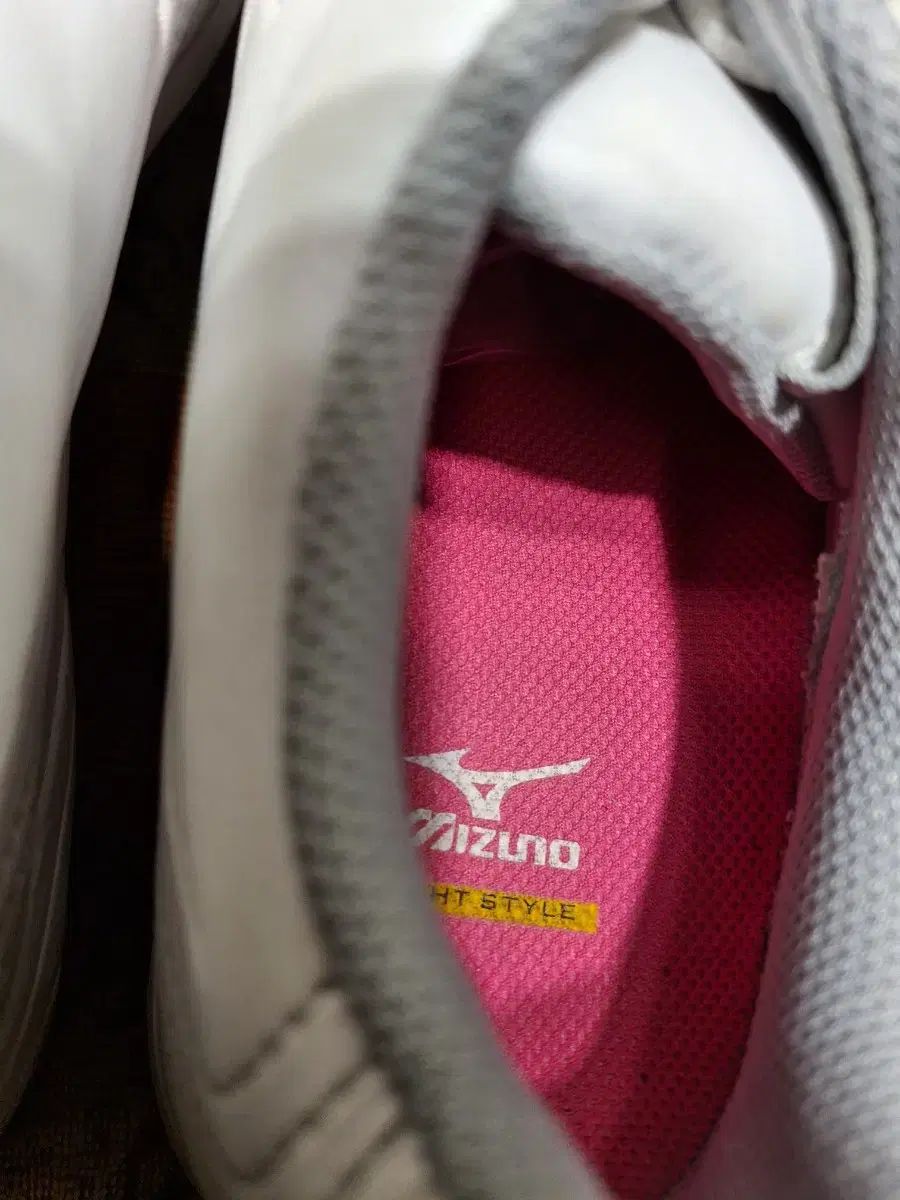 ゴルフシューズ 235