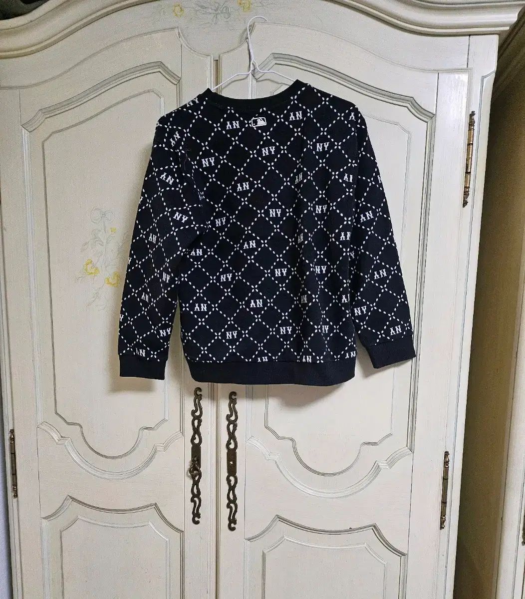 MLB キッズ ダイア モノグラム ジャガード スウェット セット 155