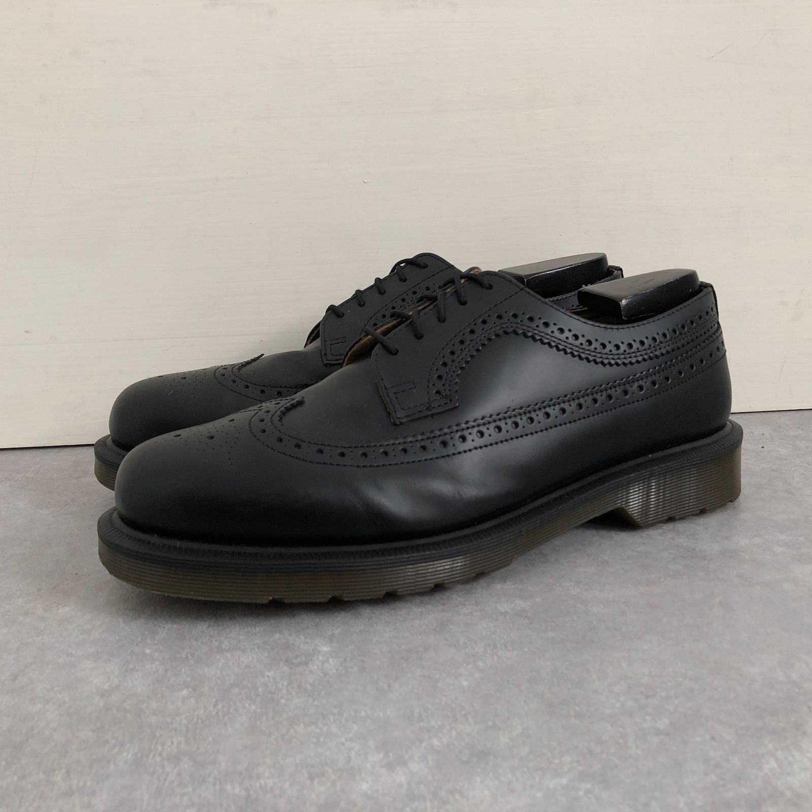 美品 定価2.8万 Dr.Martens 28cm ウィングチップ レザー シューズ 革靴