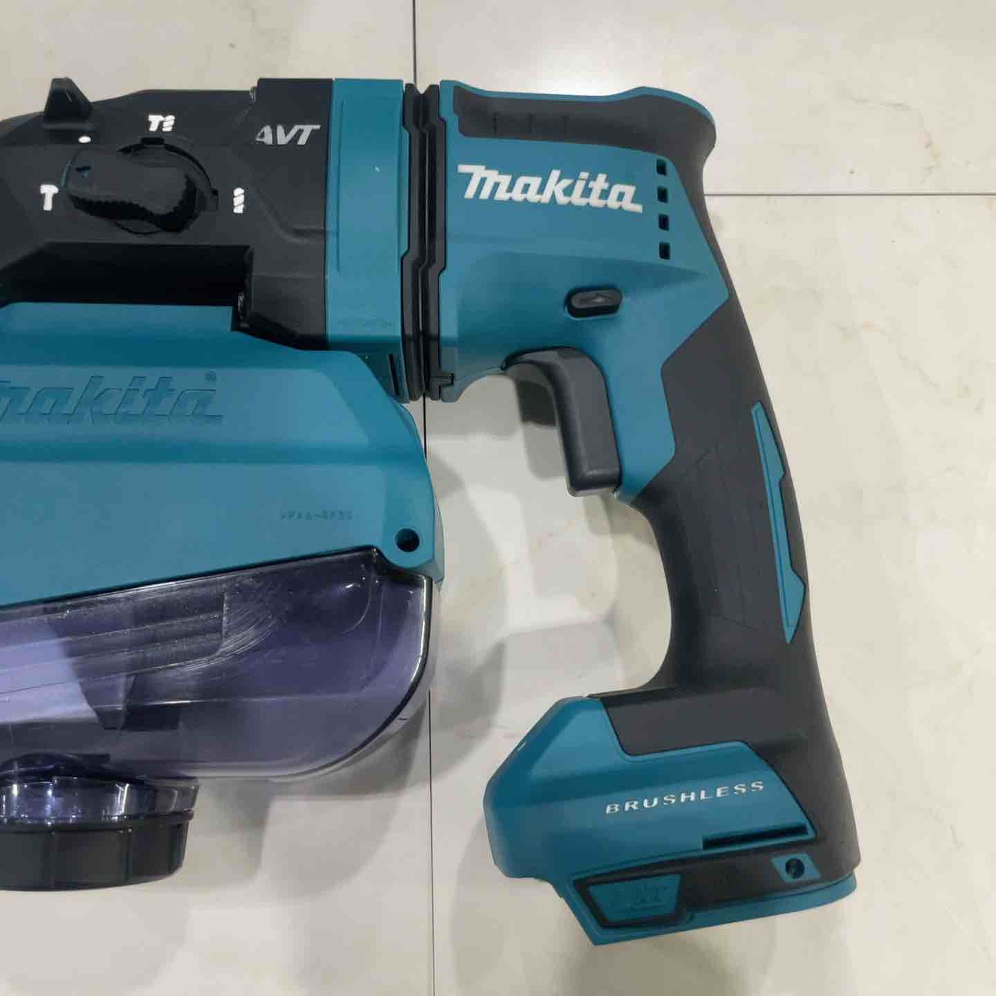 makita コードレスハンマドリル