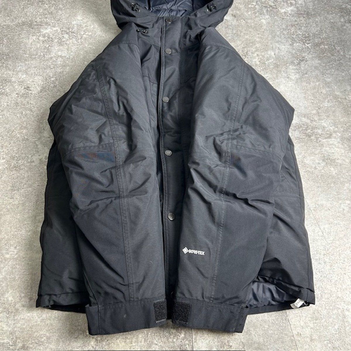 THE NORTH FACE ザノースフェイス ND91930 MOUNTAIN DOWN JACKET 