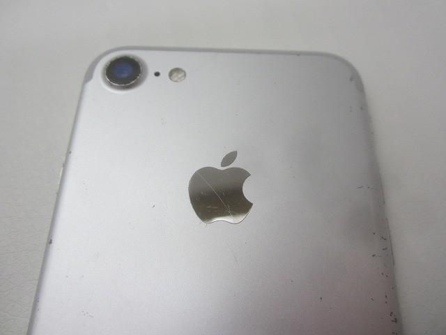 中古品 iPhone 7 A1779 MNCL2J/A 128GB シルバー SIMフリー - メルカリ
