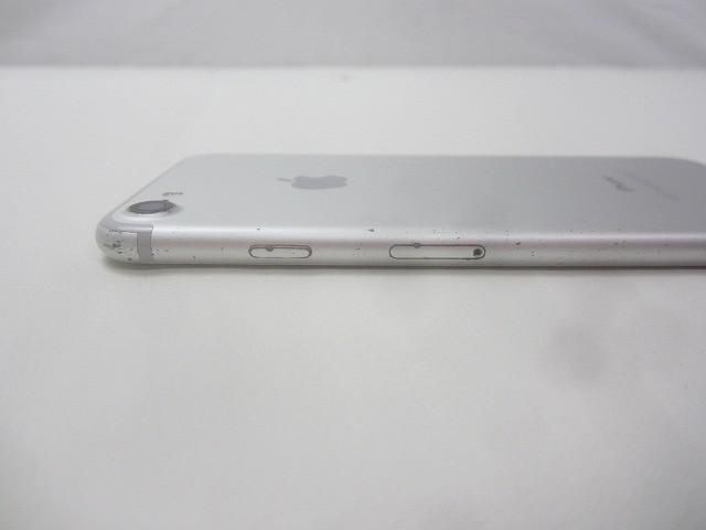 中古品 iPhone 7 A1779 MNCL2J/A 128GB シルバー SIMフリー - メルカリ