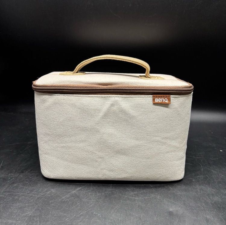 K 0050 BENQ GS 2 プロジェクター 本体 ケース付き モバイルプロジェクター ONE Size