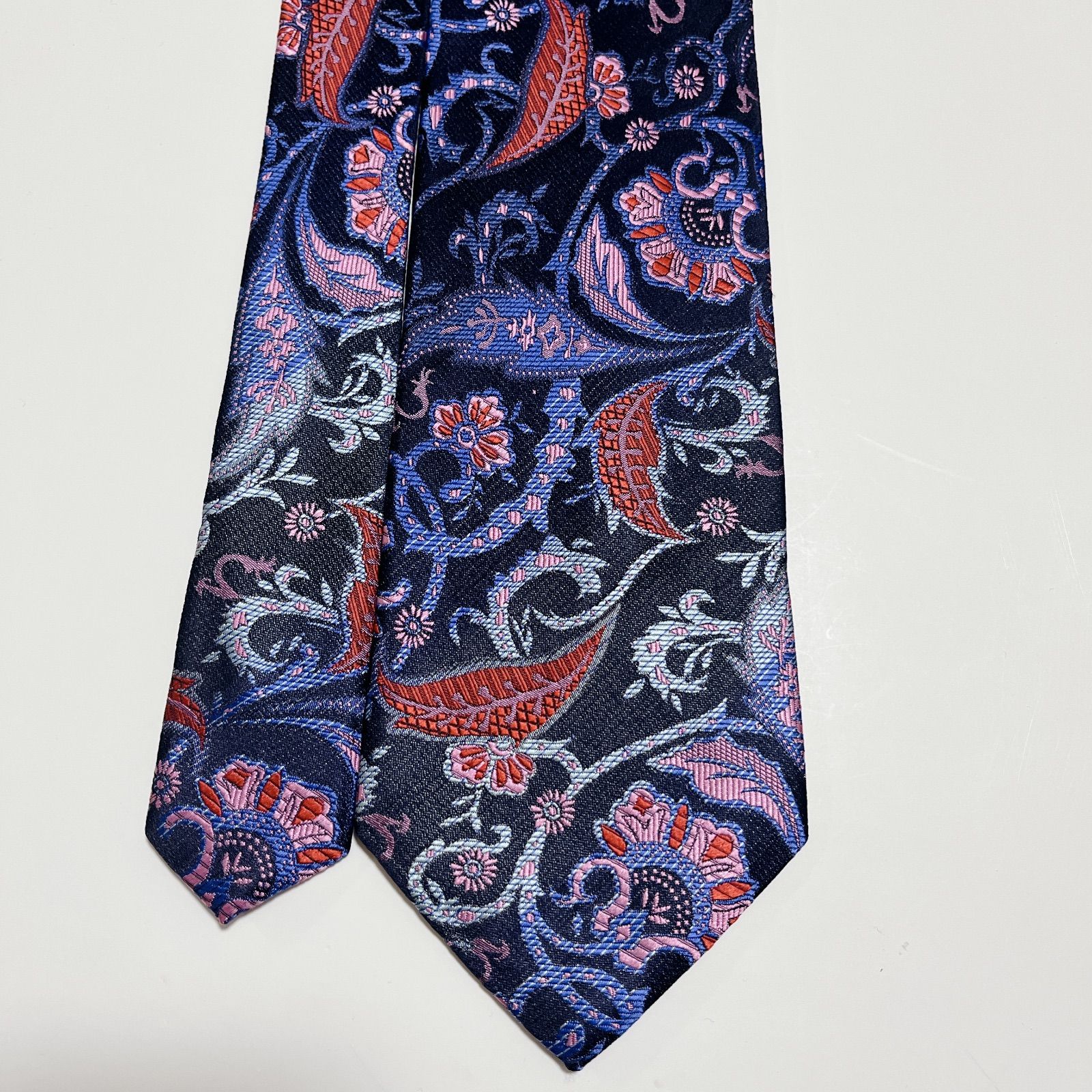 美品 エトロ ネクタイ ハイブランド ペイズリー柄 光沢 ジャガード織り