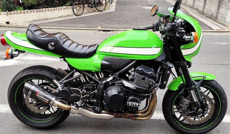 Z900RS 黒皮 タックロールシート/ブラックZ900RSカフェ CAFF BLACK 段