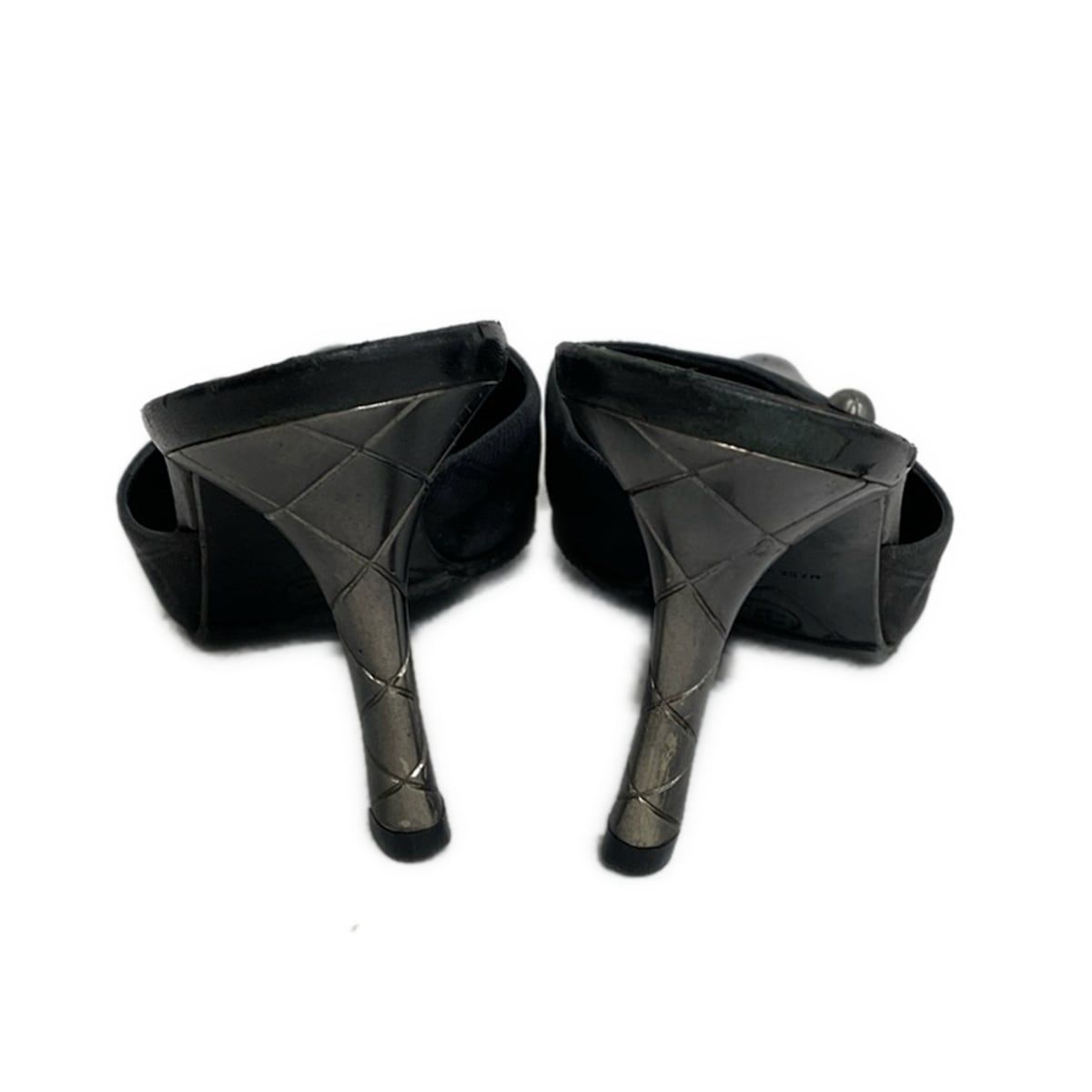 CHANEL(シャネル) ミュール 37 レディース - 黒 シルバー金具/アウト