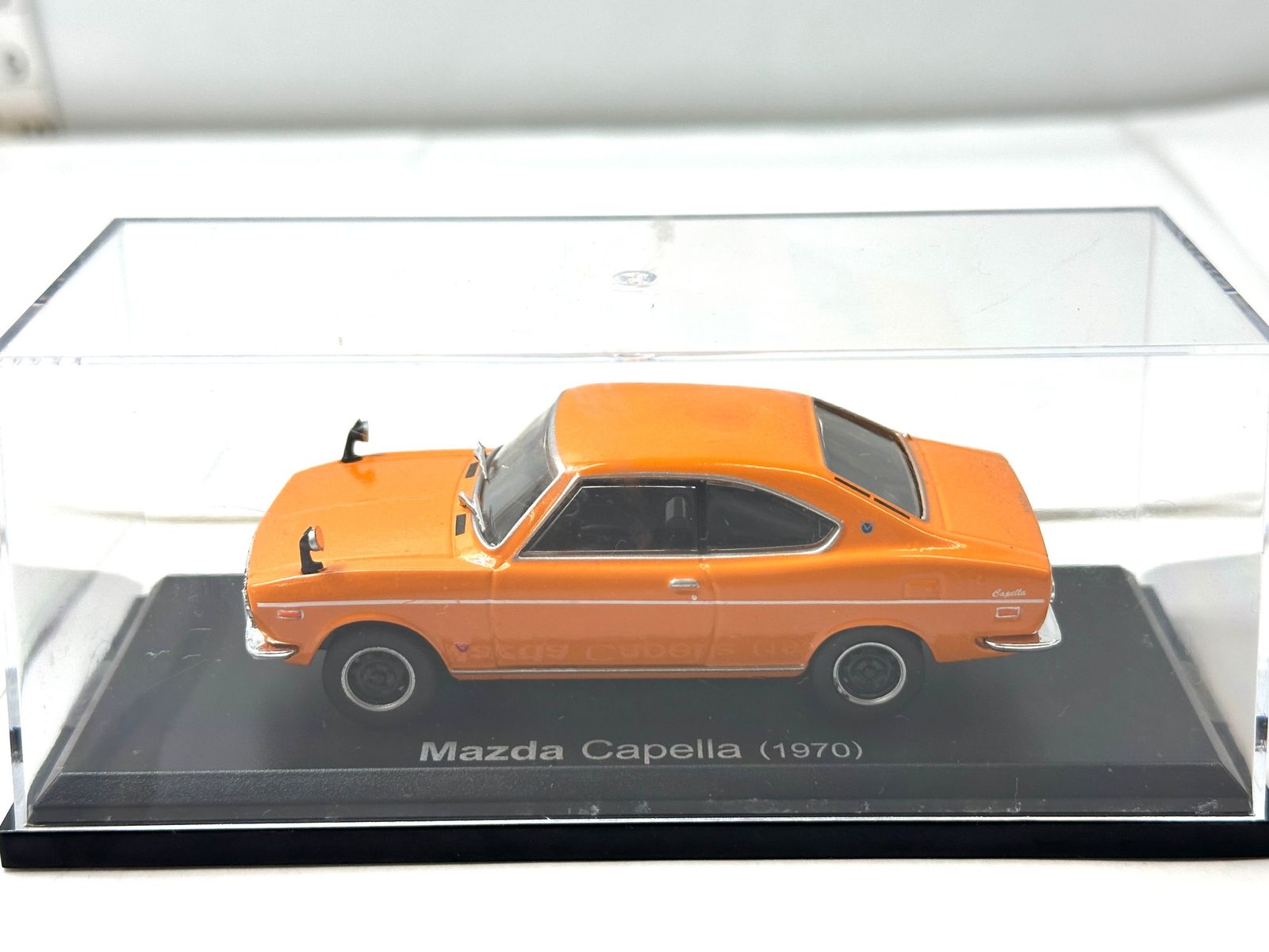 国産名車コレクション 1/43 マツダ カペラ 1970 国産名車コレクション1/43 マツダ カペラ 1970 ミニカー 12/8 - メルカリ