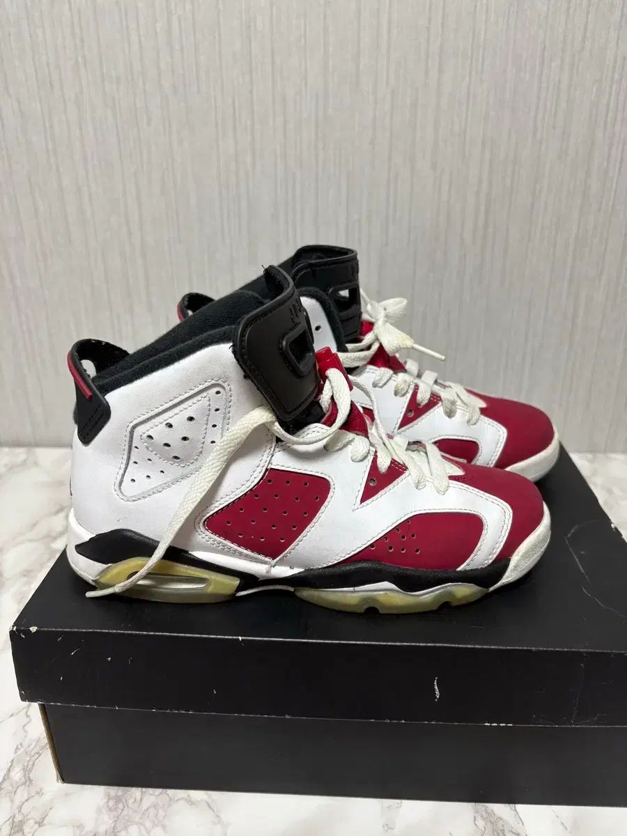 ナイキ エア ジョーダン 6 レトロ 2014 カーマイン 230