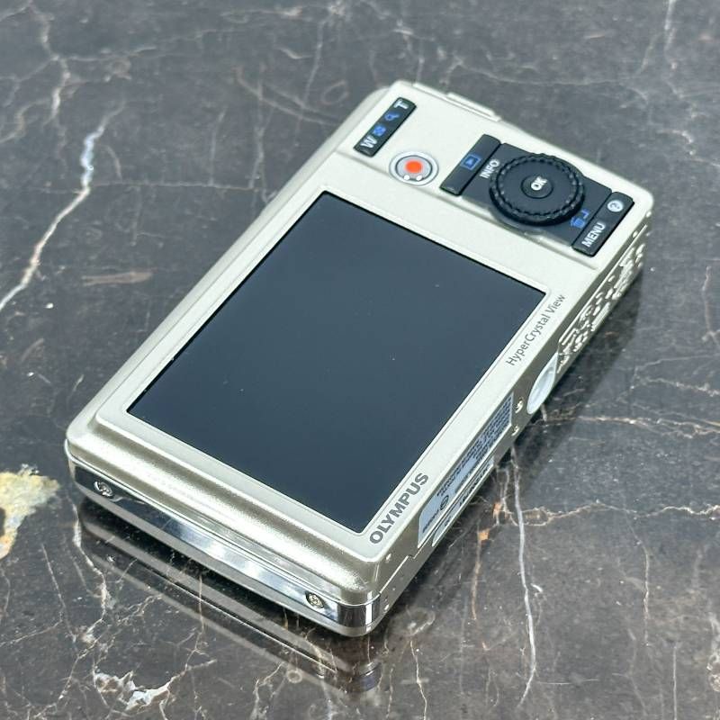 美品】OLYMPUS μ-5010 安い チタニウムシルバー 1400万画素 26mm広角