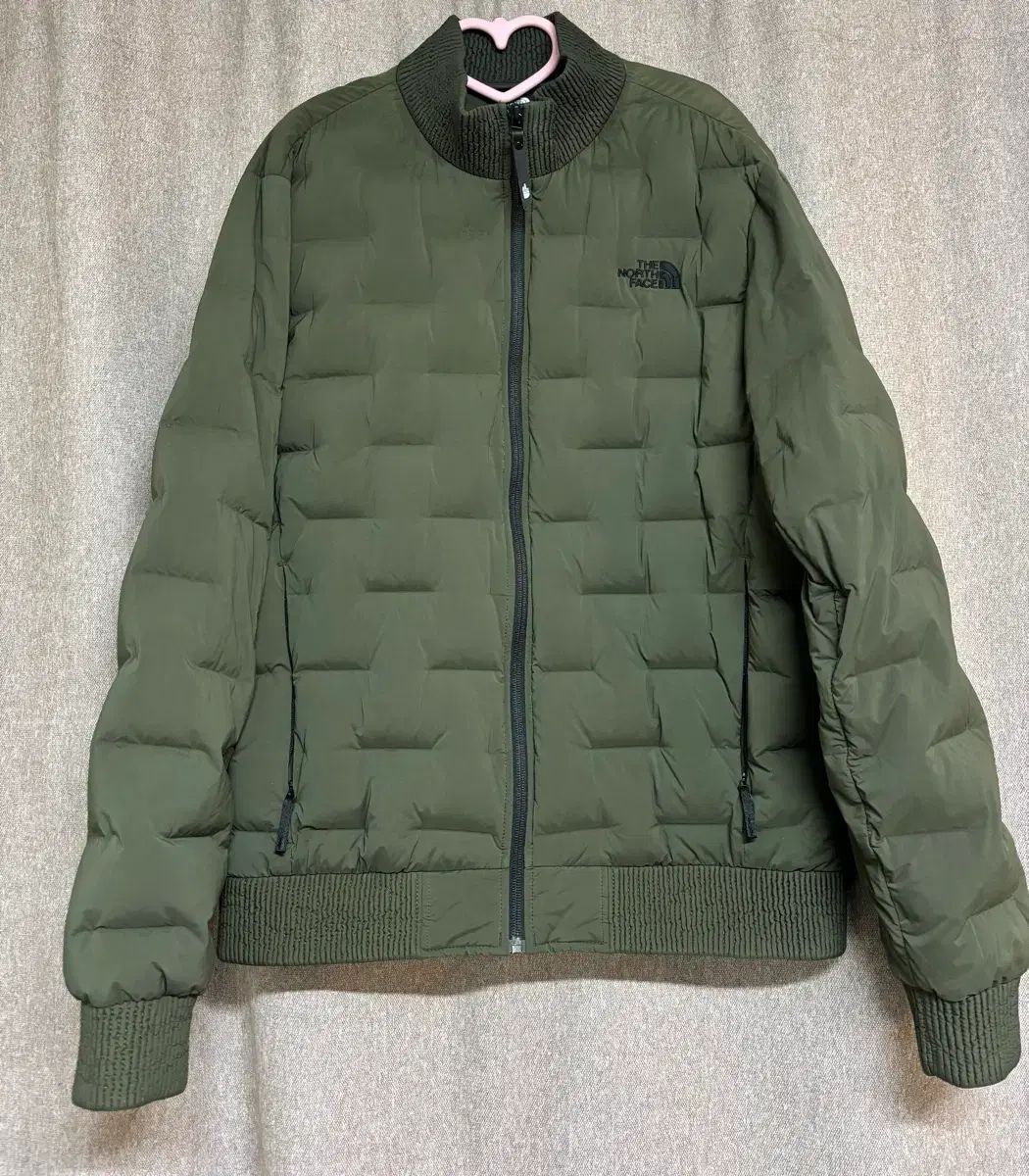 THE NORTH FACE ザノースフェイス 軽量ダウン L 100 オリーブ