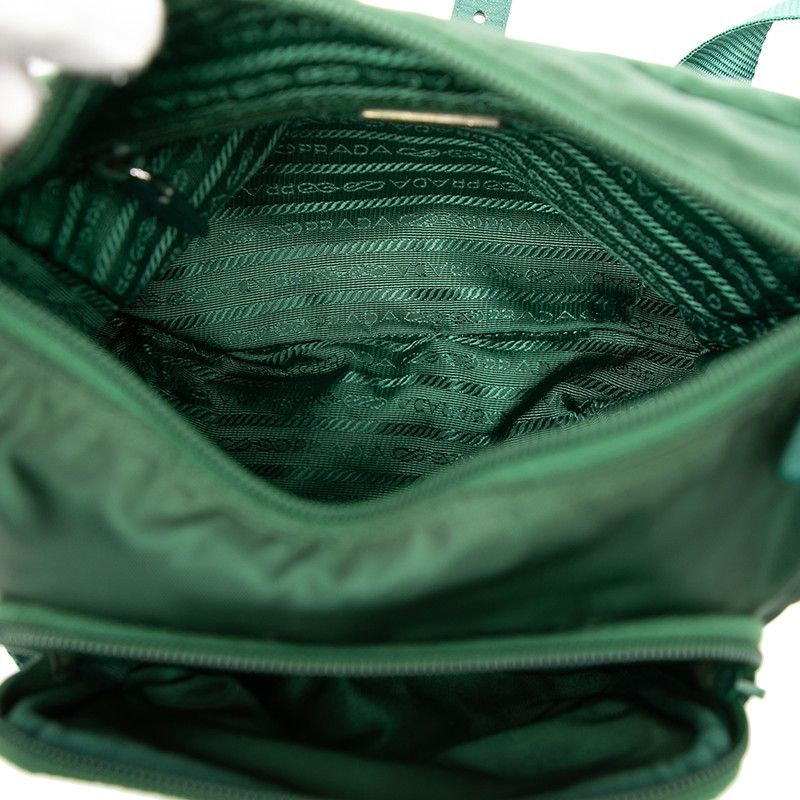 プラダ 三角ロゴプレート 斜め掛け ショルダーバッグ BT8994 グリーン