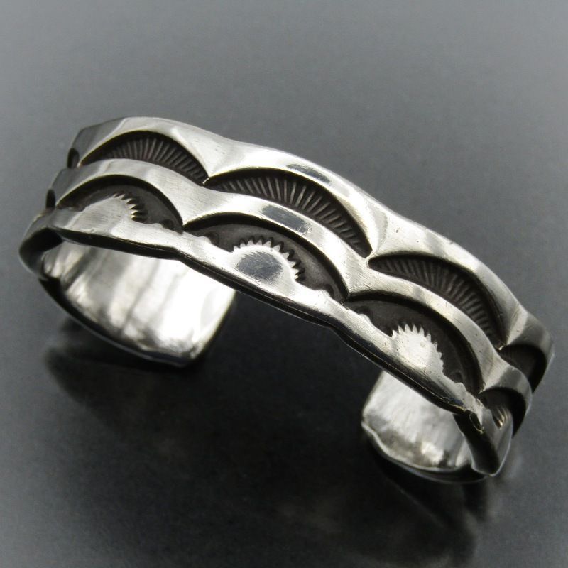 Emerson Bill ナバホ族 バングル スタンプワーク ヘビーゲージ エマーソンビル ブレスレット