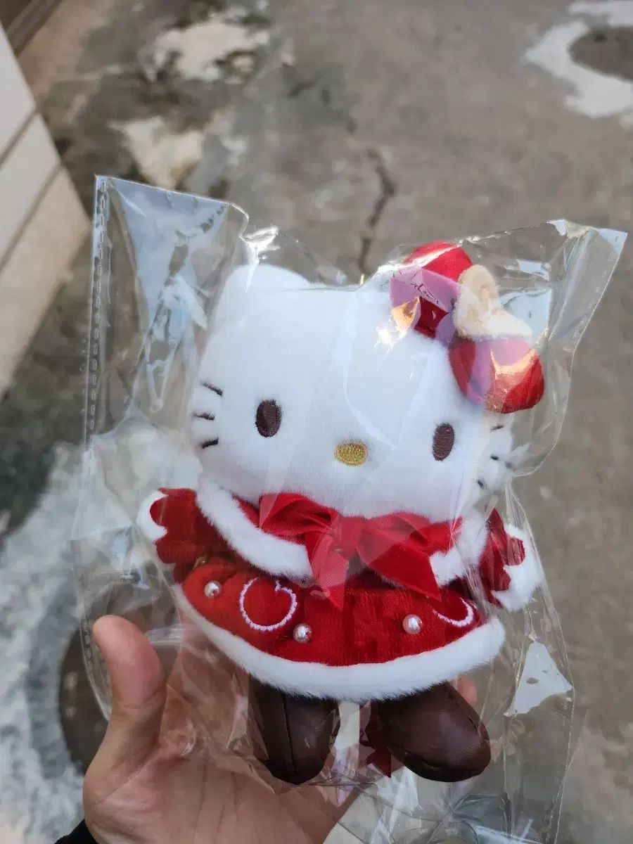 FURLA Hello Kitty バッグチャーム FURLA Hello Kitty バッグチャーム