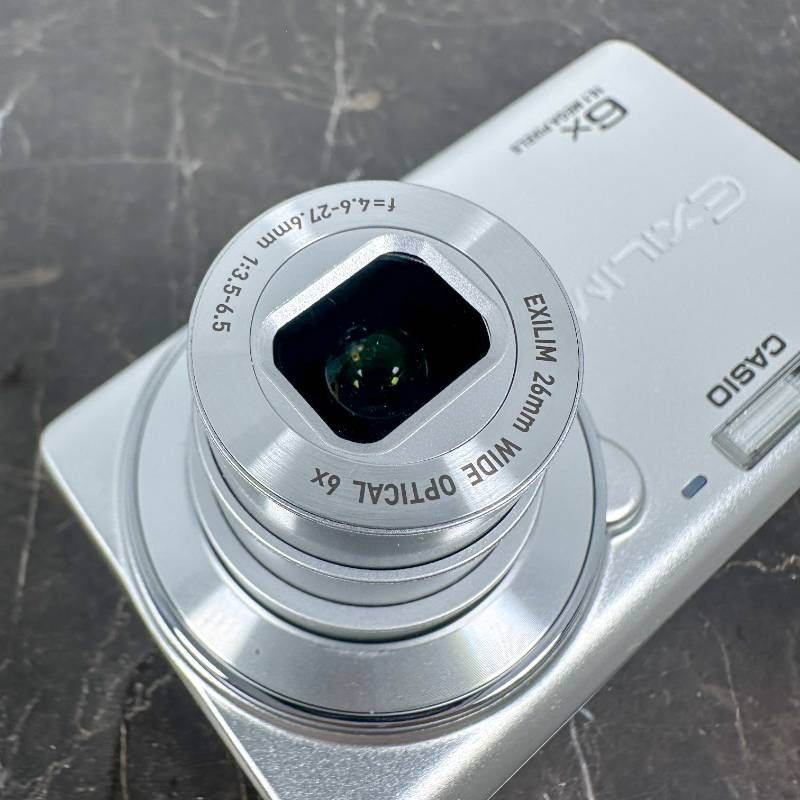 希少なドアラモデル★ほぼ新品CASIO EXILIM EX-ZS33 CASIO EXILIM EX-ZS33 希少なドアラモデル☆ほぼ新品CASIO EXILIM EX