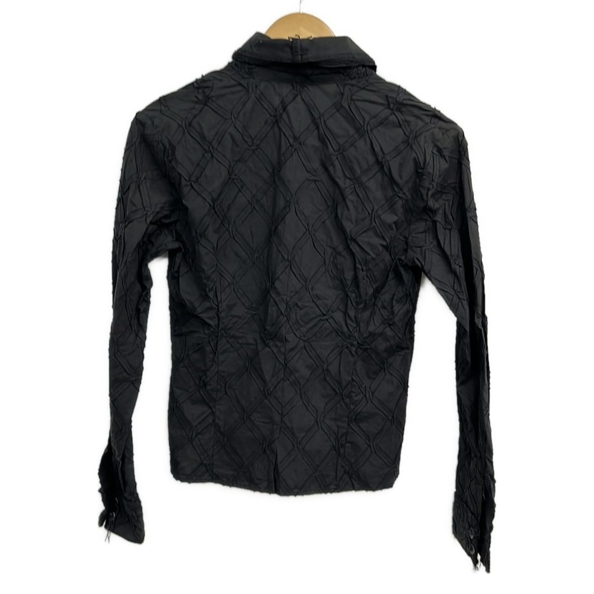 【正規店購入】イッセイミヤケ 長袖 黒色 サイズ2 日本製 ISSEYMIYAKE(イッセイミヤケ) ジャケット サイズ2 M レディース - 販売