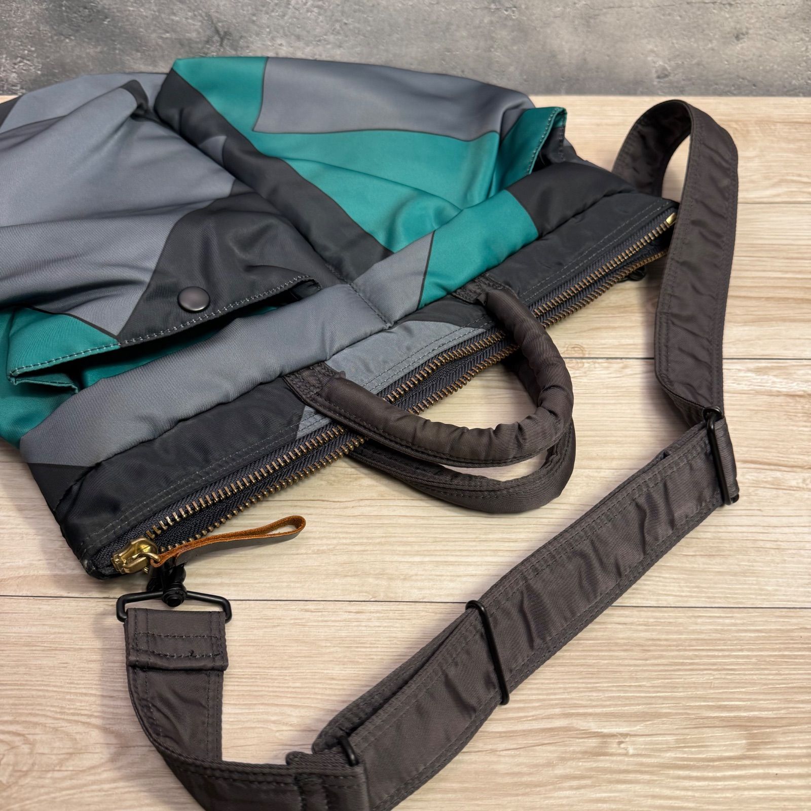 希少 PORTER × MARNI ポーター マルニ コラボ ヘルメットバッグ