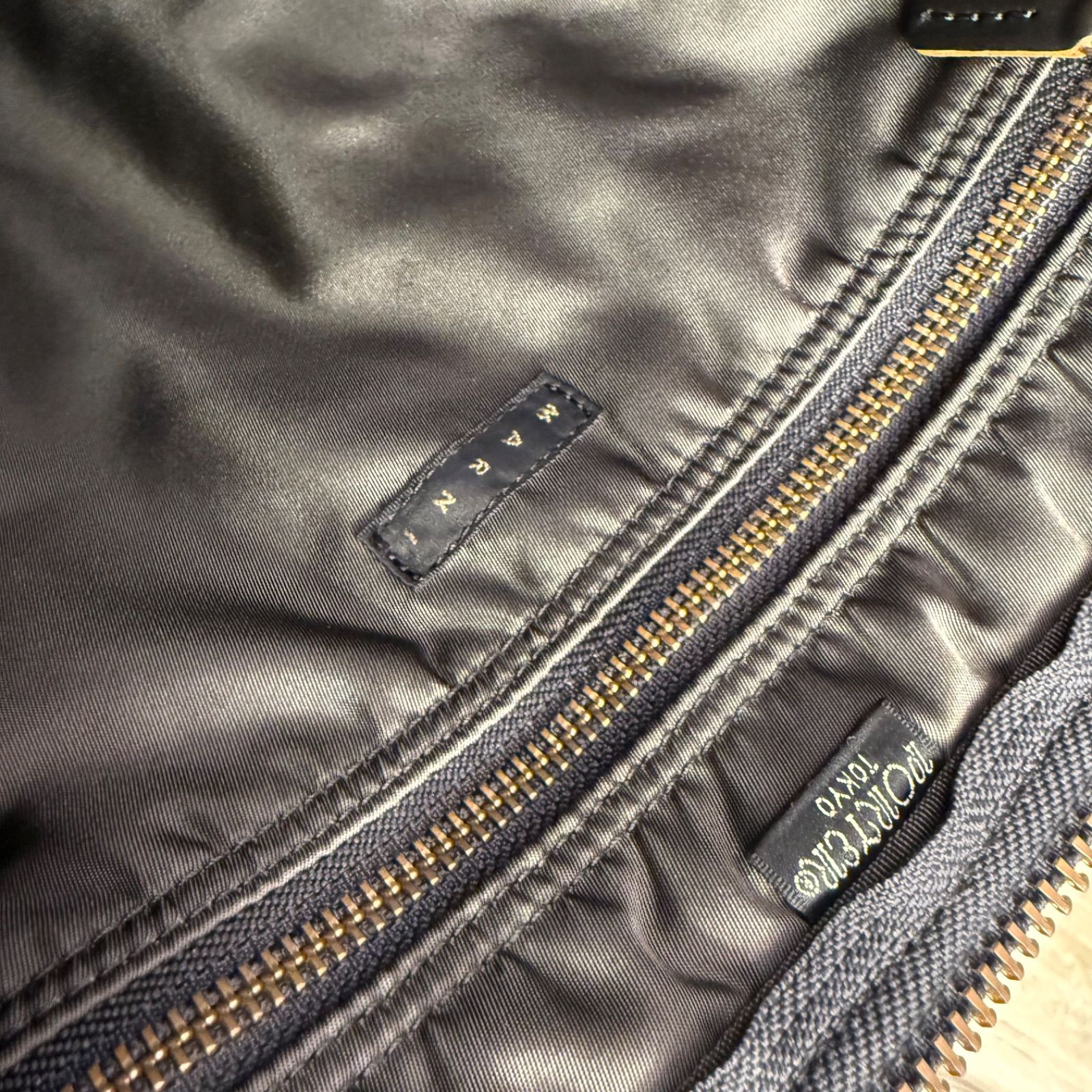希少 PORTER × MARNI ポーター マルニ コラボ ヘルメットバッグ