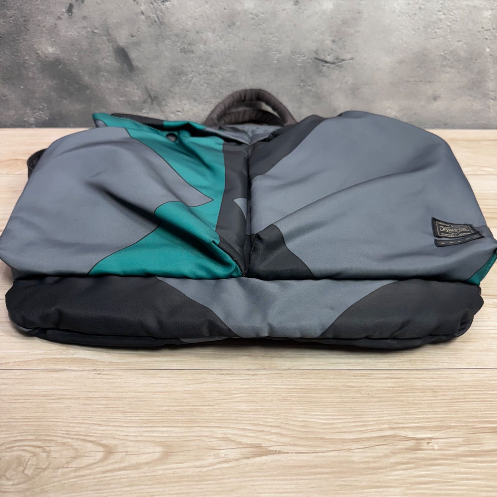 希少 PORTER × MARNI ポーター マルニ コラボ ヘルメットバッグ
