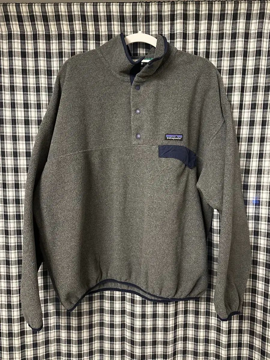patagonia パタゴニア Synchilla シンチラ グレー|ブラック L