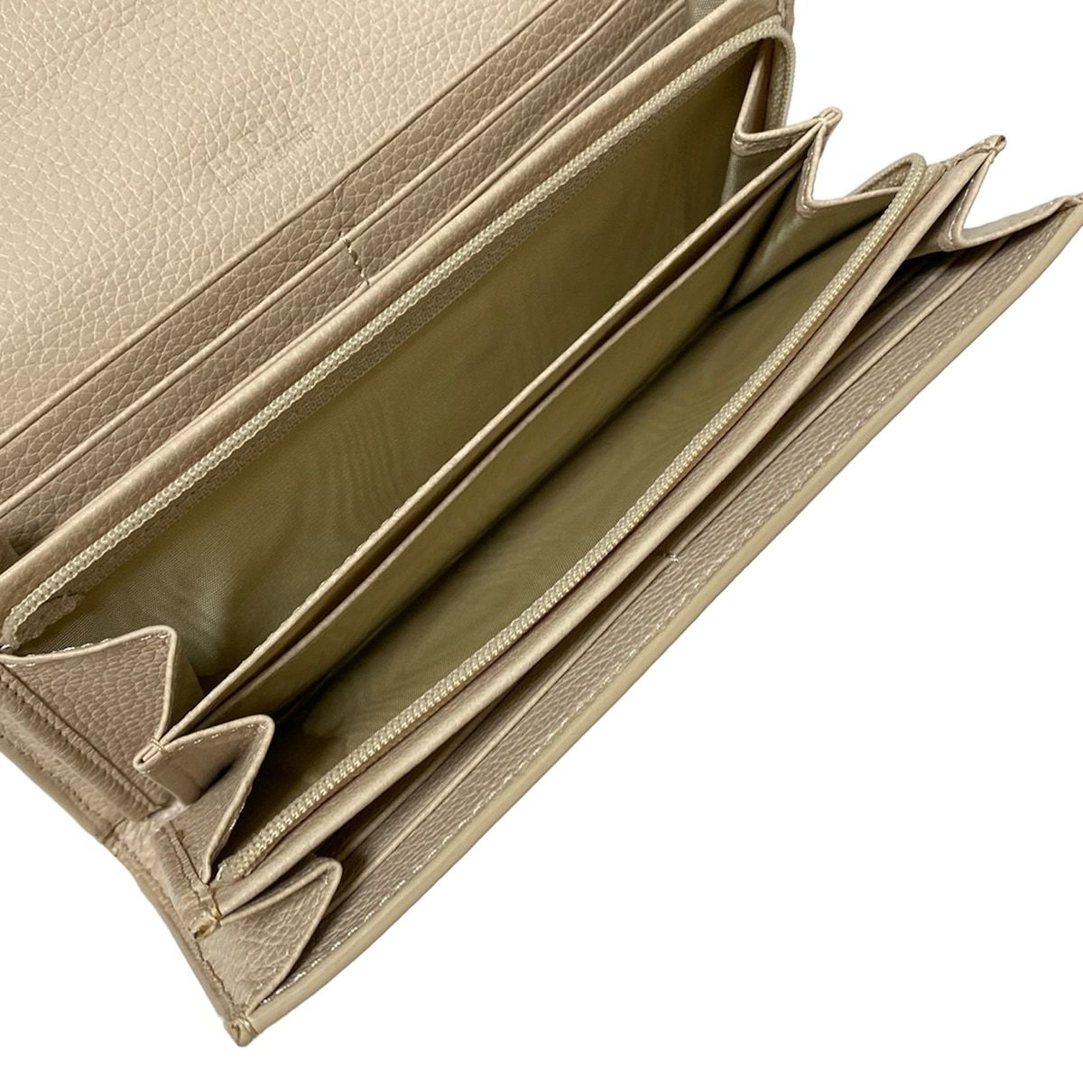 FURLA(フルラ) 長財布 - ベージュ レザー - メルカリ