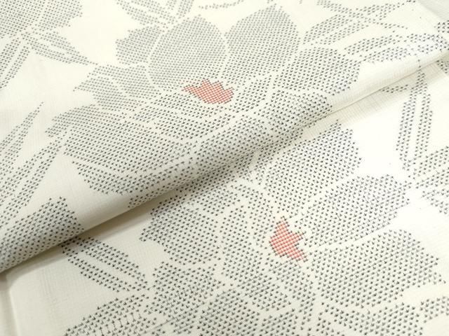 平和屋着物●本場大島紬　白大島　9マルキ　枝花文　証紙付き　正絹　逸品　未使用　CABA6149yc 平和屋着物○本場大島紬 白大島 9マルキ 枝花文 証紙付き 正絹 逸品 未