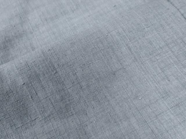 平和屋着物○本場結城紬 重要無形文化財 色無地 桔梗鼠色 正絹 逸品 未