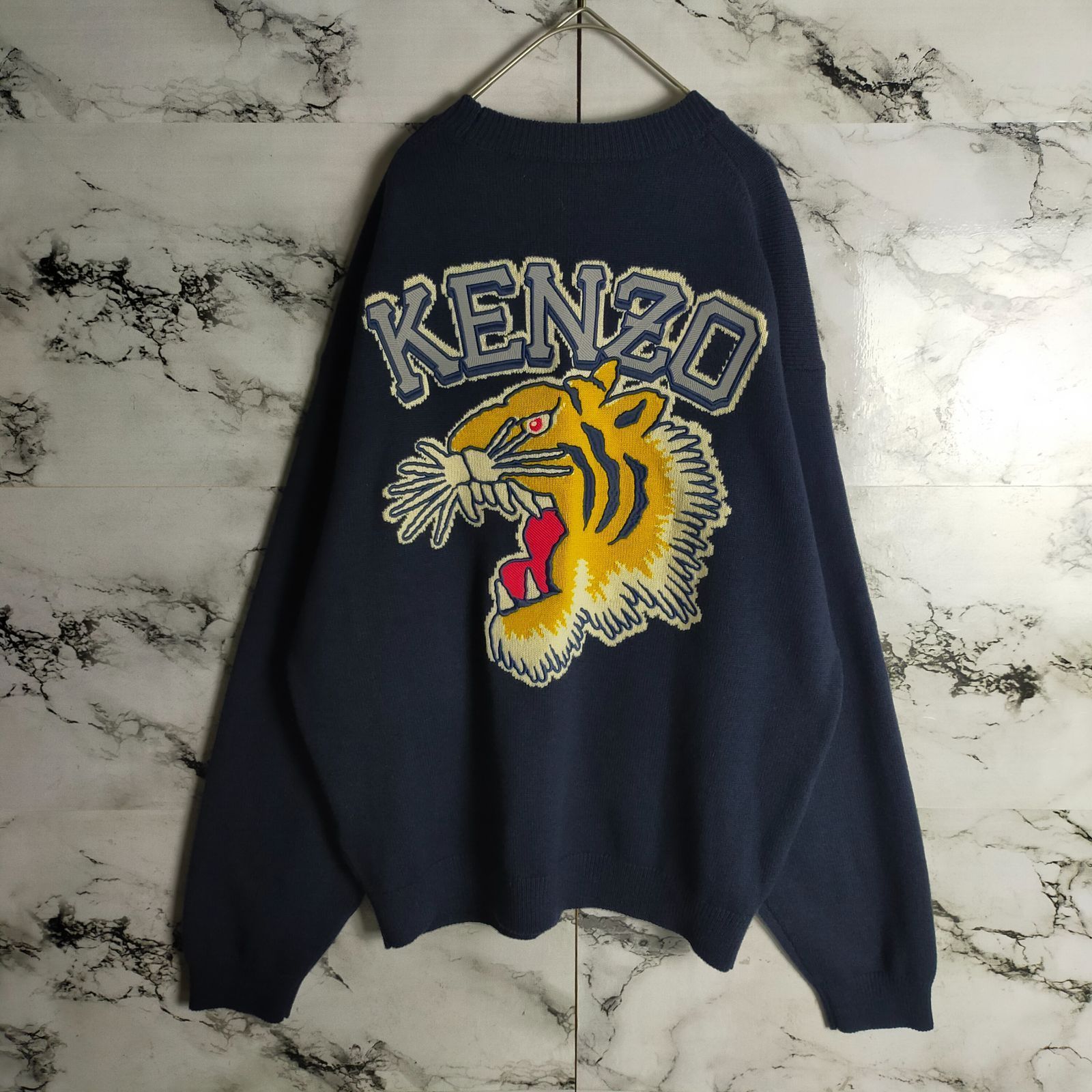 希少デザイン　KENZO タイガー柄クルーネックニット　Mサイズ　ウール100% 希少デザイン KENZO タイガー柄クルーネックニット Mサイズ ウール100