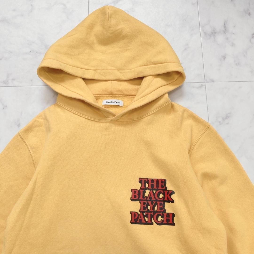 BLACK EYE PATCH 初期　プルオーバー　パーカー　イエローL BLACK EYE PATCH 初期 プルオーバー パーカー イエローL - メルカリ