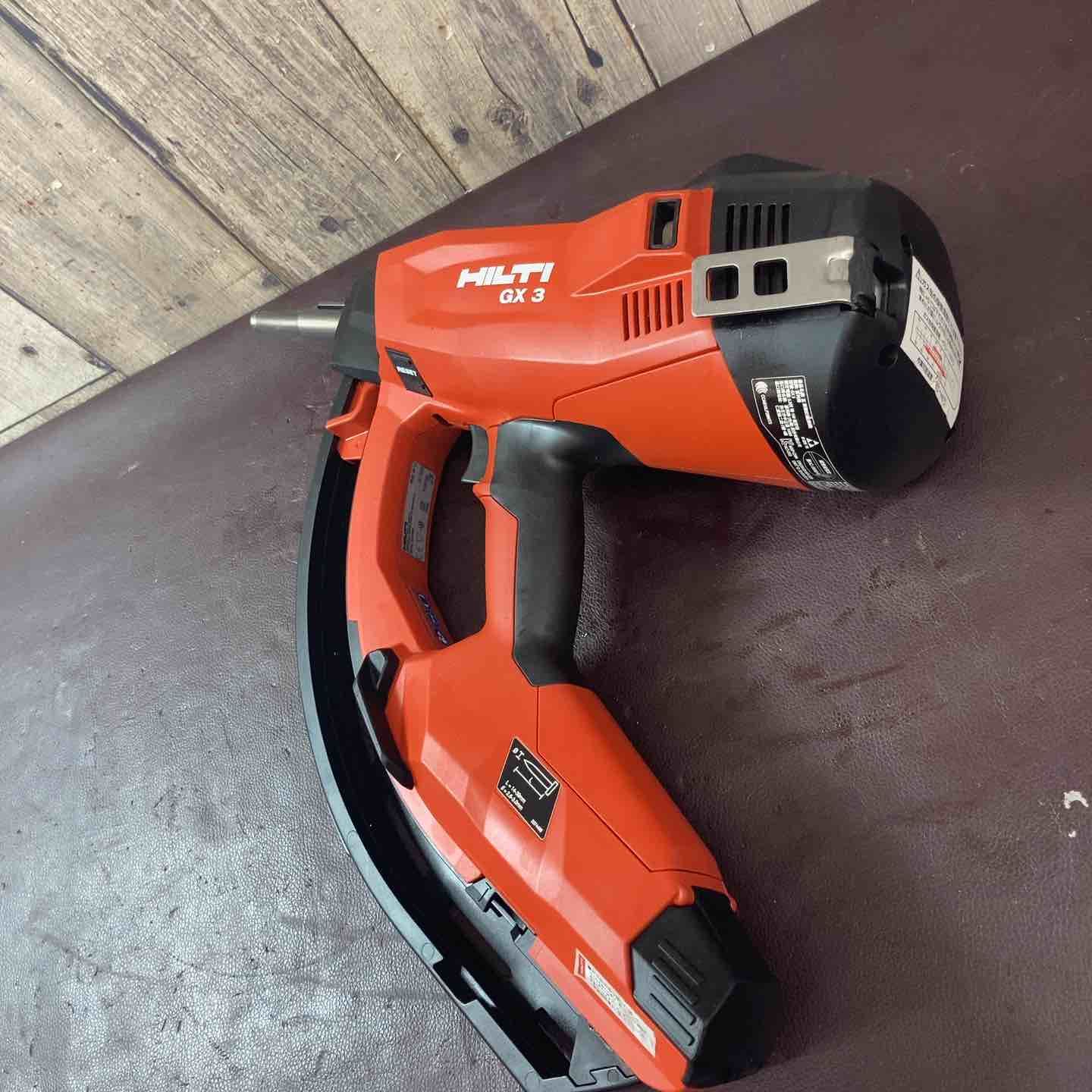 ✨ヒルティ　ガスネイラ　GX120ME　中古品　✨うるま市田場✨ ✨ヒルティ ガスネイラ GX120ME 中古品 ✨うるま市田場✨