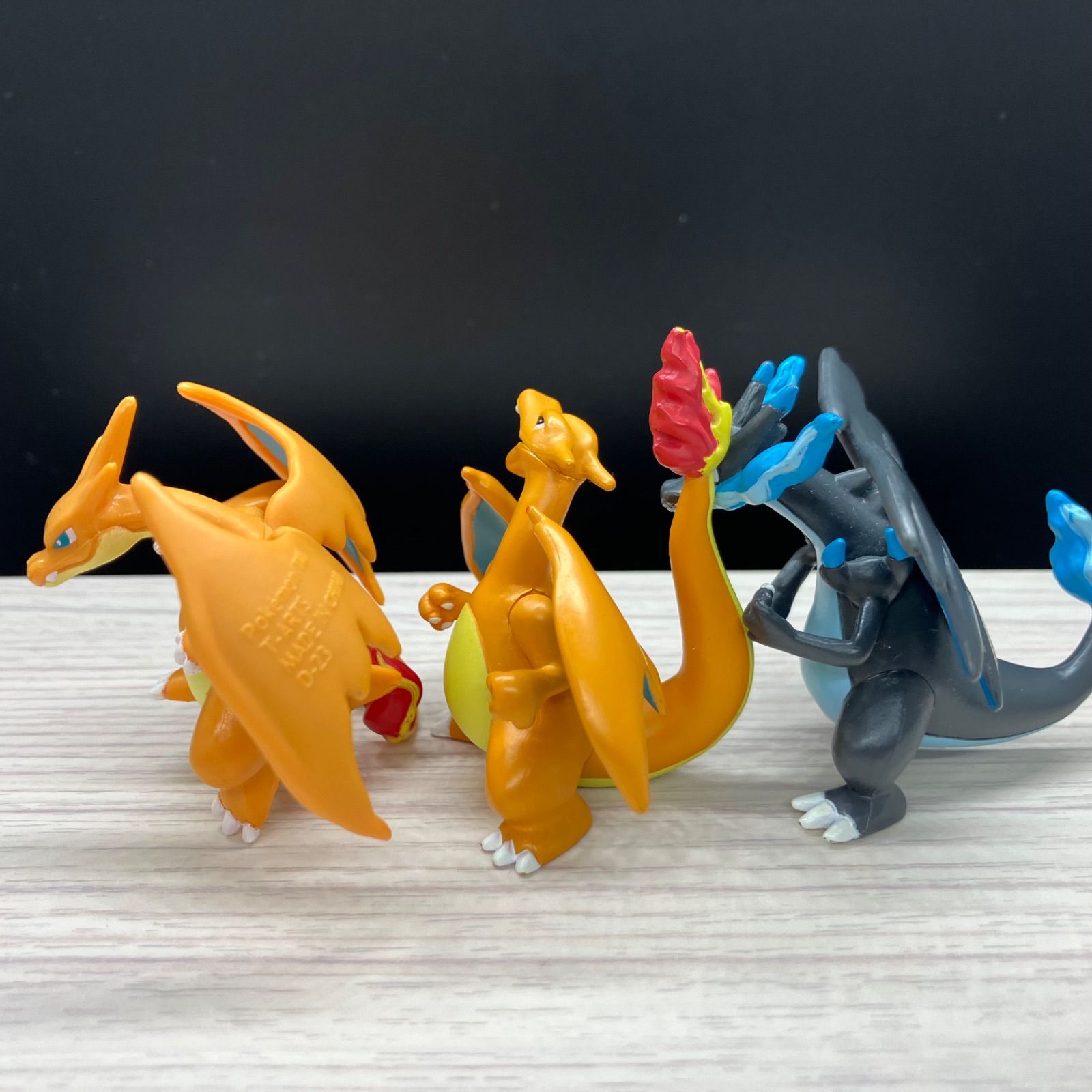 モンコレ リザードン メガリザードンX モンコレボックス メガ