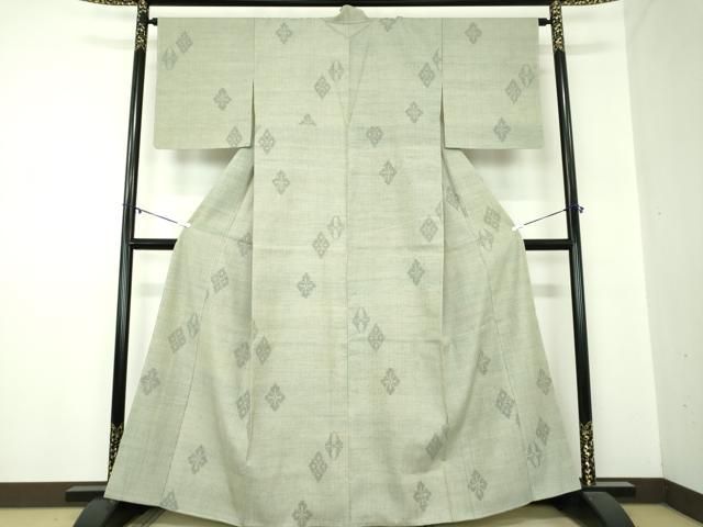 平和屋着物●本場結城紬　重要無形文化財　100亀甲　飛び亀甲柄　花菱文　西武百貨店扱い　正絹　逸品　未使用　DABA1419ps 平和屋着物○本場結城紬 重要無形文化財 100亀甲 飛び亀甲柄 花菱文