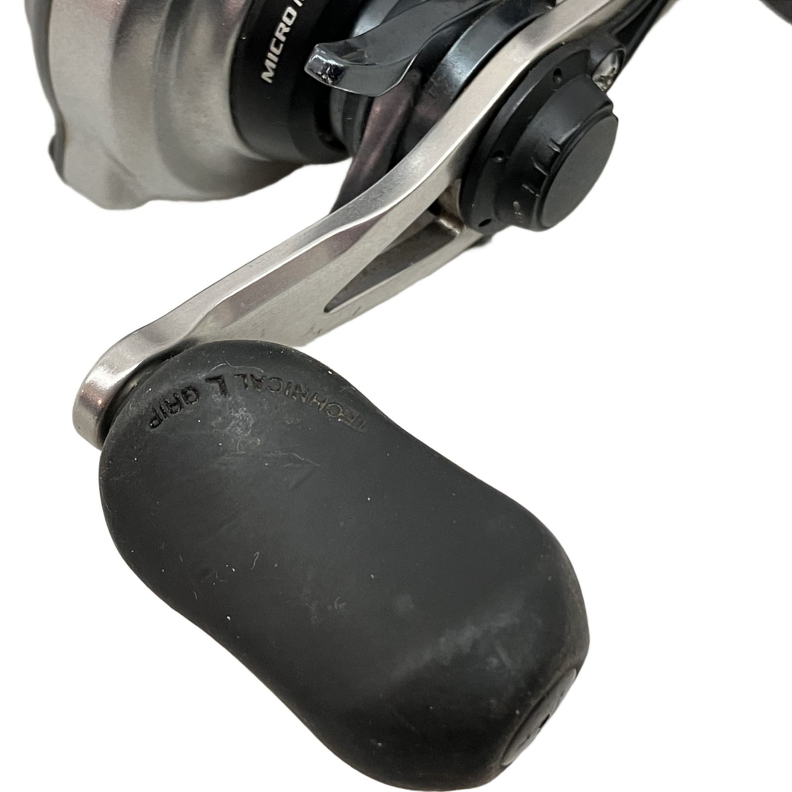 SHIMANO ベイトリール