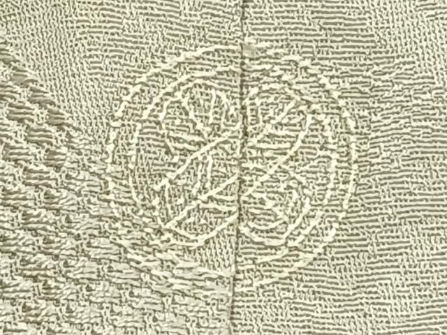 上質な色無地 斜め立涌地紋