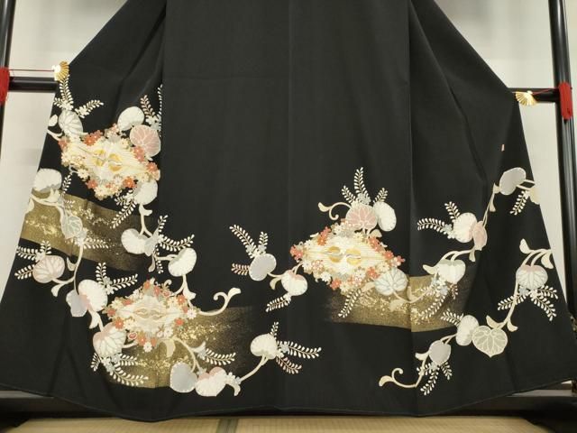 平和屋着物●豪華黒留袖　作家物　鐘紡　向かい鶴花文　金彩　正絹　逸品　AABE2478ck 平和屋着物○豪華黒留袖 作家物 鐘紡 向かい鶴花文 金彩 正絹 逸品