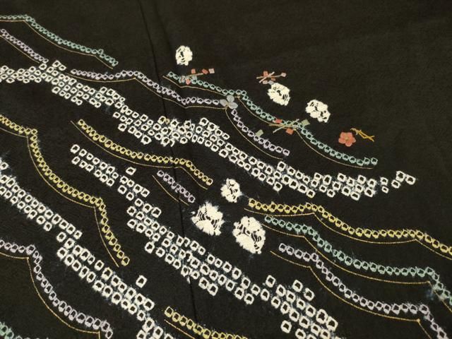 平和屋着物○訪問着 絞り 刺繍 舞花文 黒地 金彩 正絹 逸品 AABE2495ck